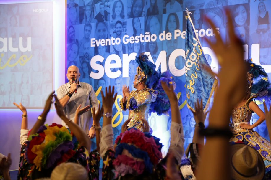 Dinâmica Mestre Adamastor